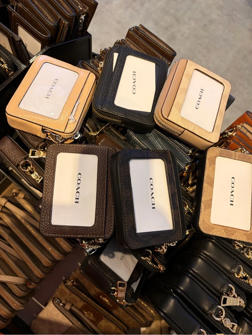 Coach Leather Zip chain card coin Wallets - with chain and card slots new